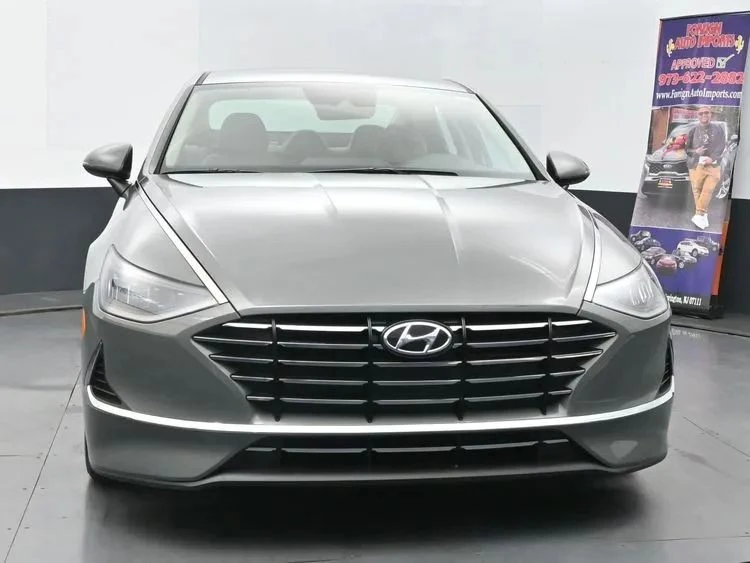 2022 Hyundai Sonata - Image 3 of 12