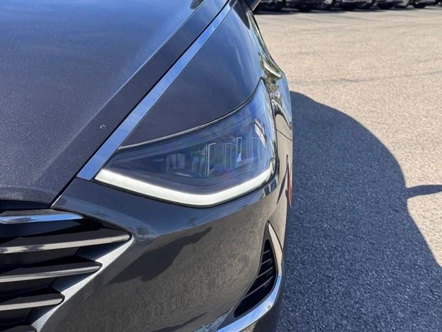 2022 Hyundai Sonata - Image 8 of 21