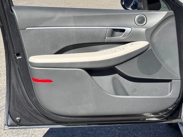2022 Hyundai Sonata - Image 15 of 21