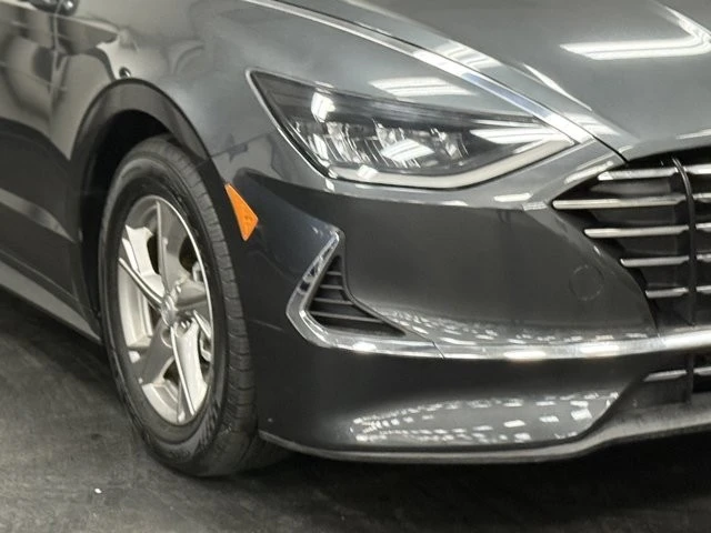 2022 Hyundai Sonata - Image 4 of 12