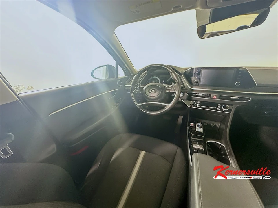 2022 Hyundai Sonata - Image 9 of 12