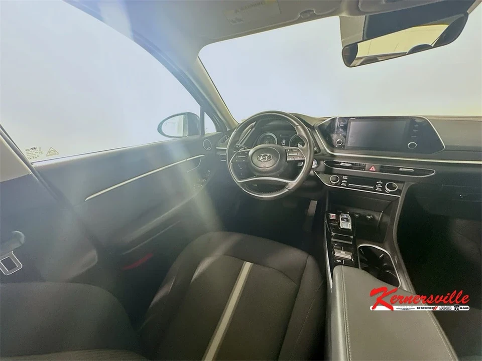 2022 Hyundai Sonata - Image 9 of 12
