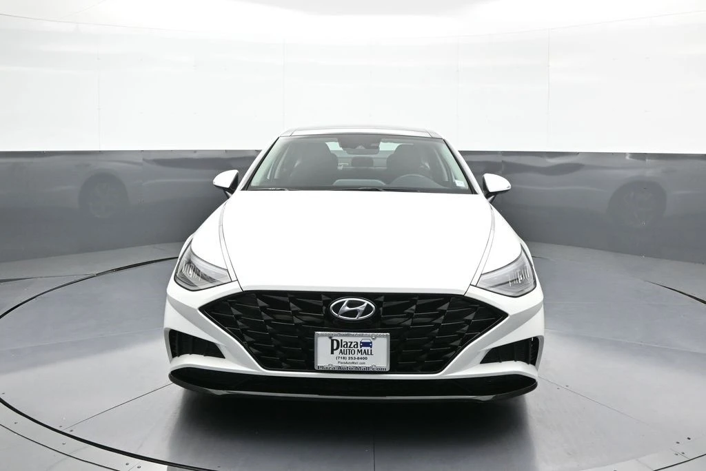 2022 Hyundai Sonata - Image 2 of 12