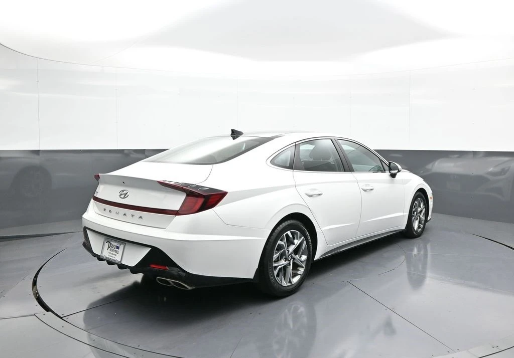2022 Hyundai Sonata - Image 6 of 12