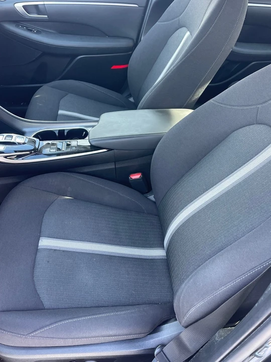 2022 Hyundai Sonata - Image 7 of 10