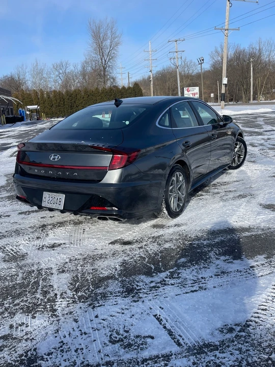 2022 Hyundai Sonata - Image 6 of 10