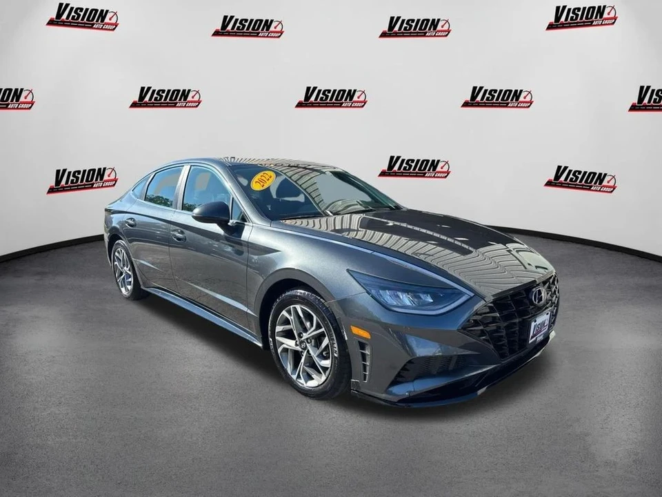 2022 Hyundai Sonata - Image 3 of 12