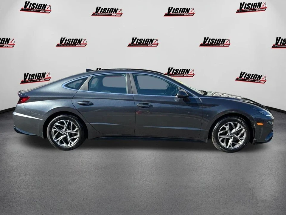 2022 Hyundai Sonata - Image 4 of 12