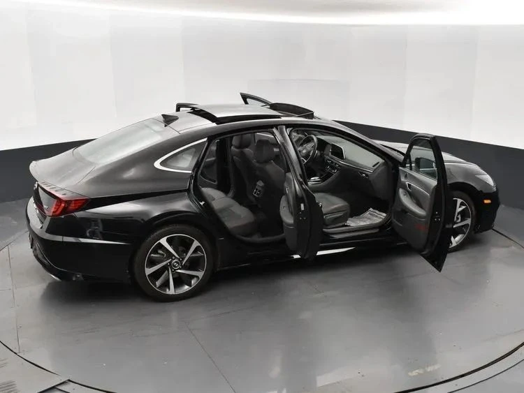 2022 Hyundai Sonata - Image 6 of 12