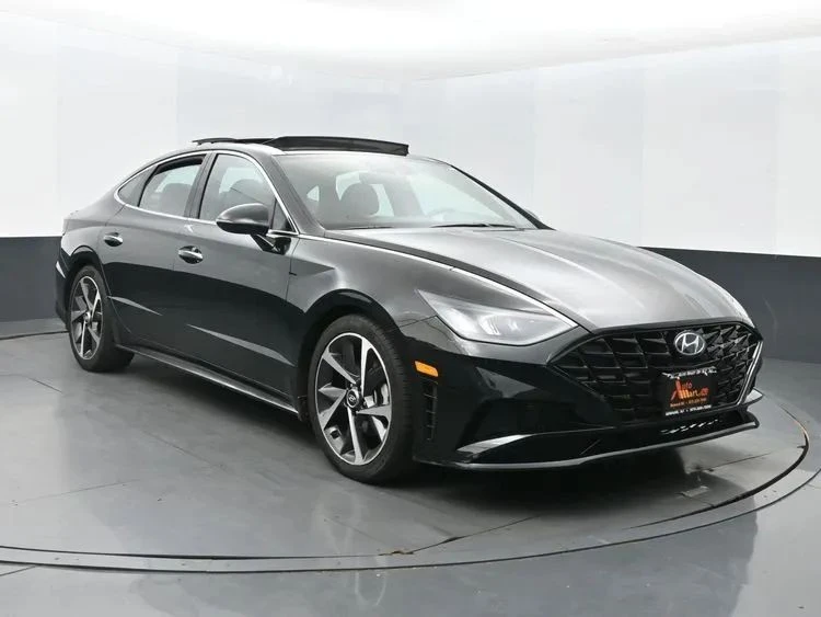 2022 Hyundai Sonata - Image 2 of 12