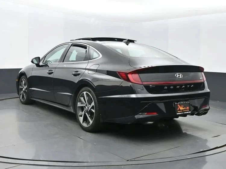 2022 Hyundai Sonata - Image 9 of 12