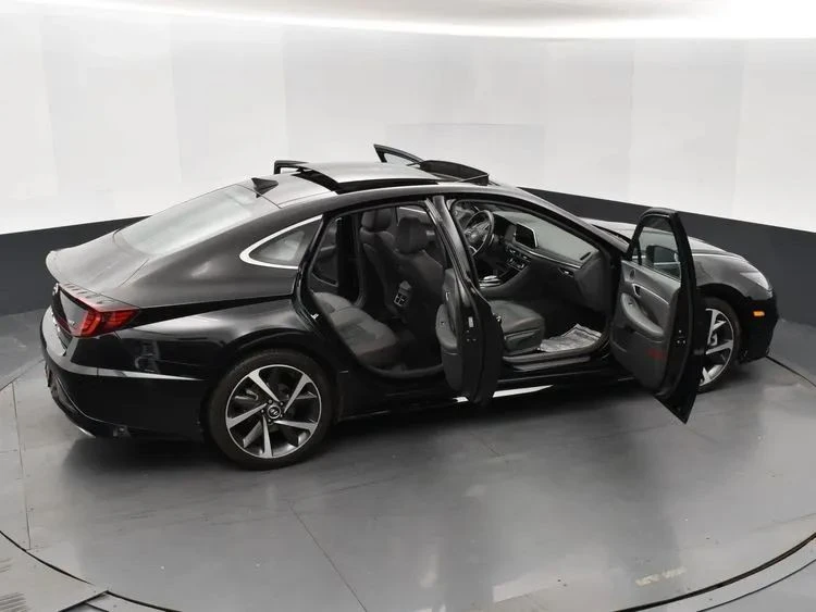 2022 Hyundai Sonata - Image 6 of 12