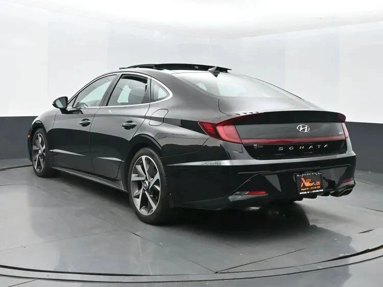2022 Hyundai Sonata - Image 9 of 12