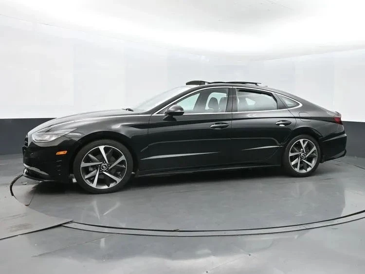 2022 Hyundai Sonata - Image 5 of 12