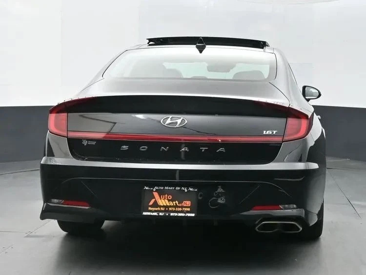 2022 Hyundai Sonata - Image 8 of 12