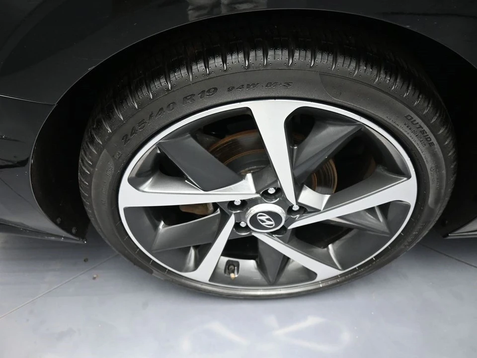 2022 Hyundai Sonata - Image 12 of 21