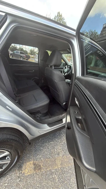 2022 Hyundai Tucson - Image 6 of 16