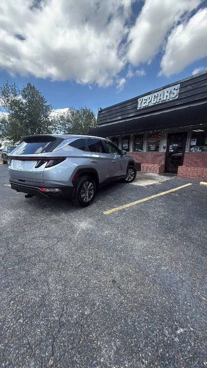 2022 Hyundai Tucson - Image 2 of 16