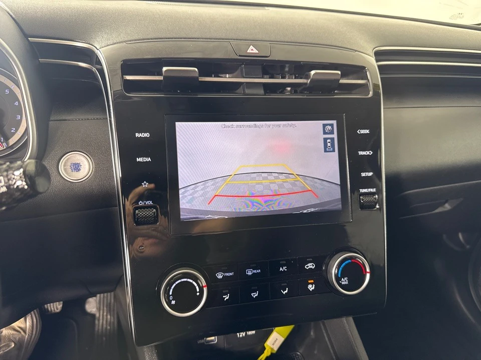 2022 Hyundai Tucson - Image 17 of 21