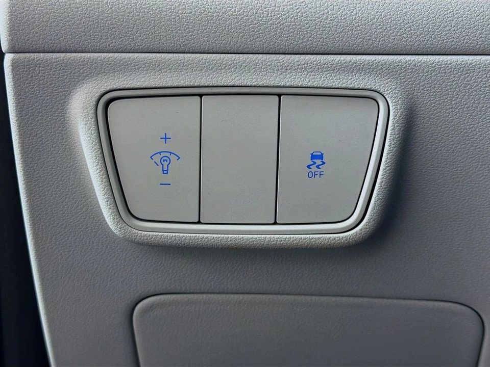 2022 Hyundai Tucson - Image 11 of 21