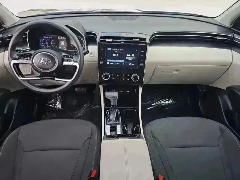 2022 Hyundai Tucson - Image 10 of 12