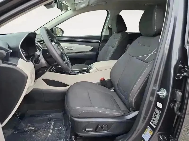 2022 Hyundai Tucson - Image 9 of 12