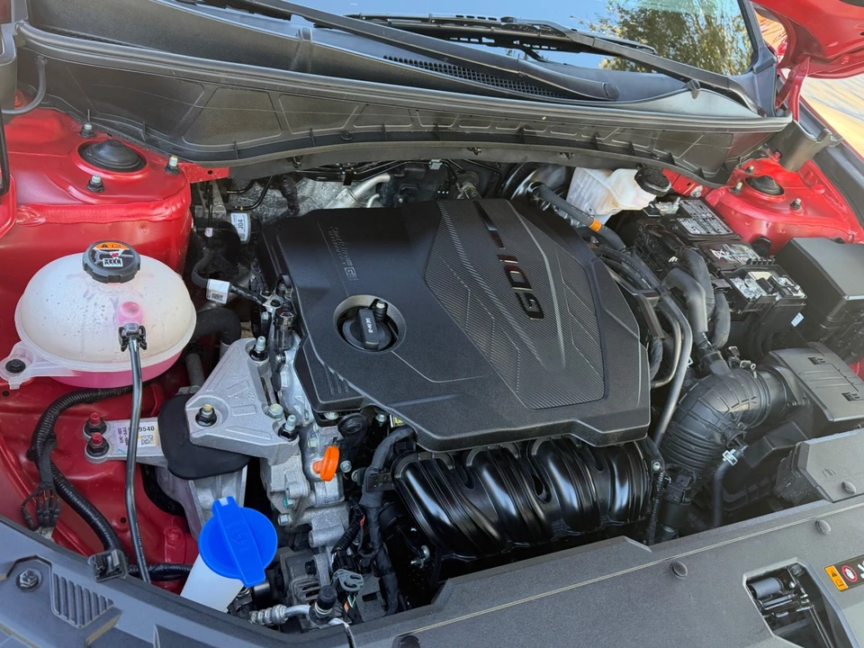 2022 Hyundai Tucson - Image 16 of 19