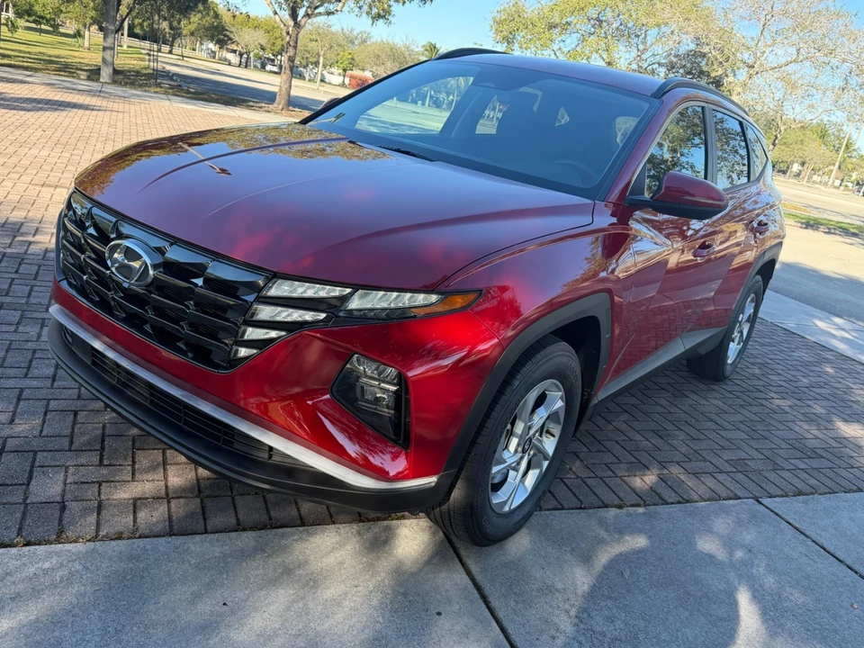 2022 Hyundai Tucson - Image 11 of 19