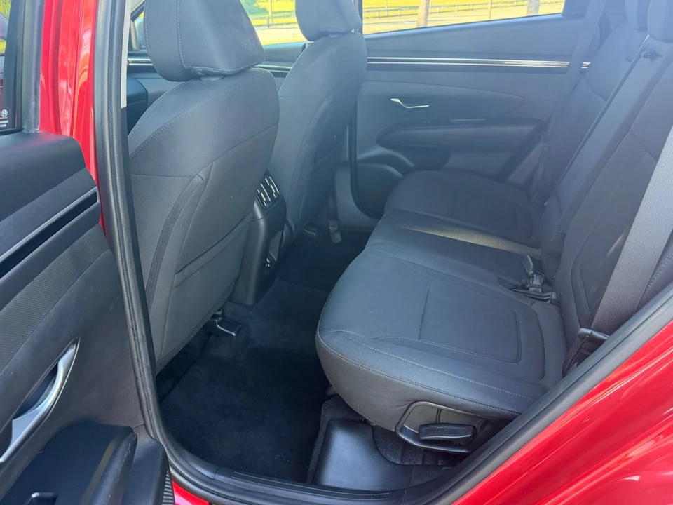2022 Hyundai Tucson - Image 13 of 19