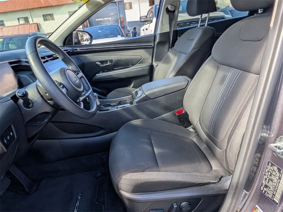 2022 Hyundai Tucson - Image 11 of 12