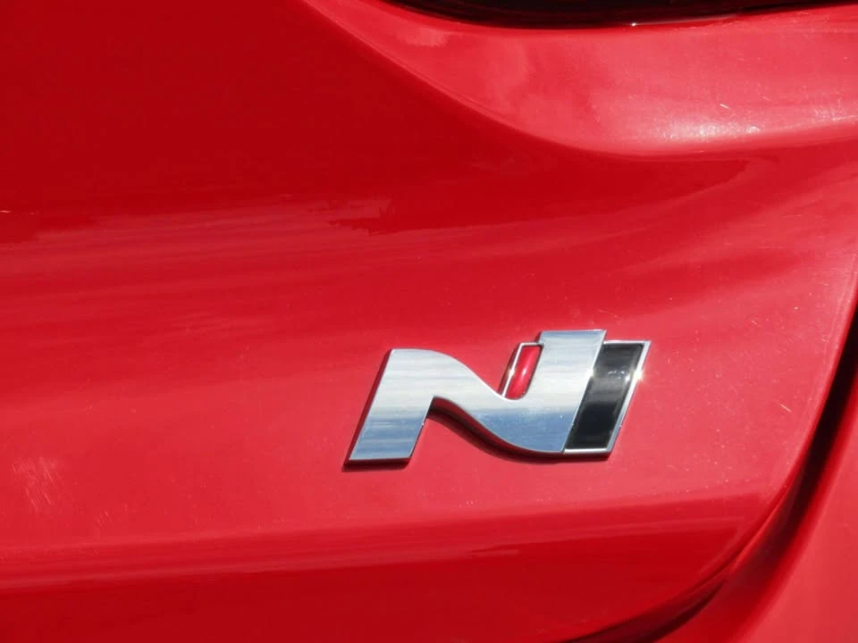 2022 Hyundai Veloster - Image 9 of 20