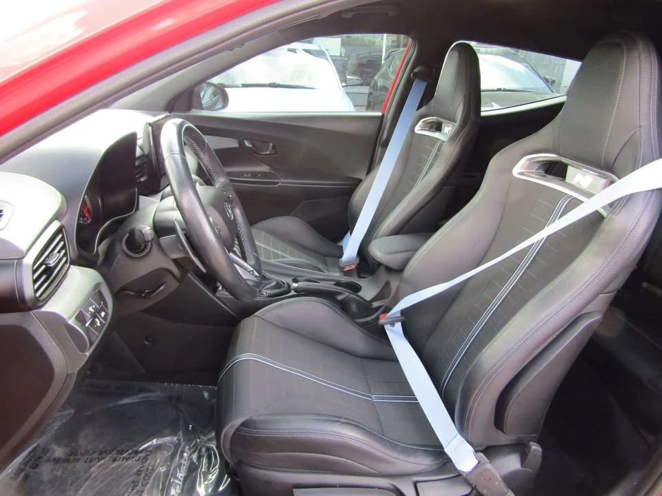 2022 Hyundai Veloster - Image 19 of 20