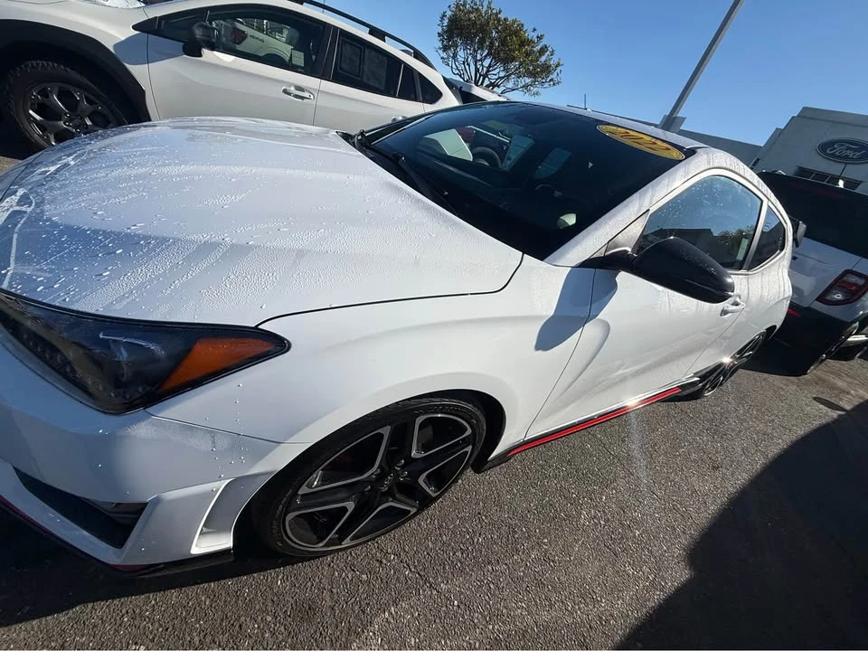 2022 Hyundai Veloster N - Image 2 of 4