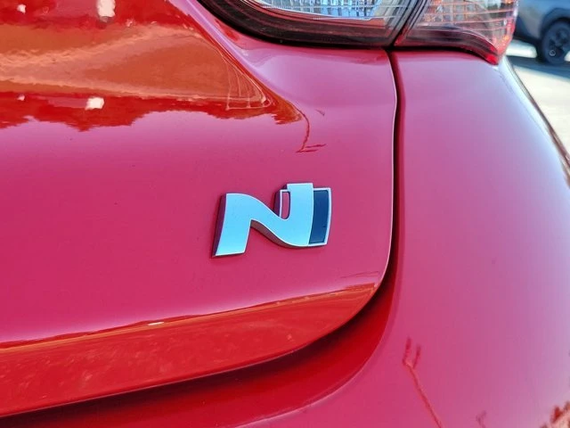 2022 Hyundai Veloster N - Image 7 of 19
