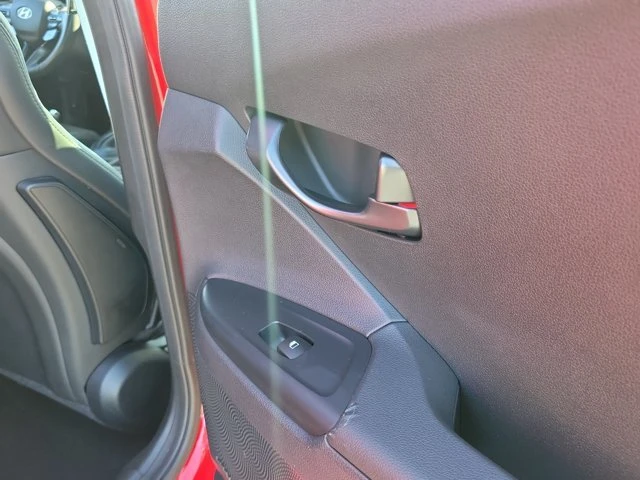 2022 Hyundai Veloster N - Image 13 of 19