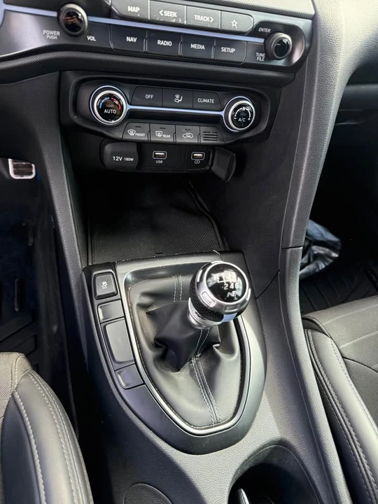2022 Hyundai Veloster N - Image 9 of 11
