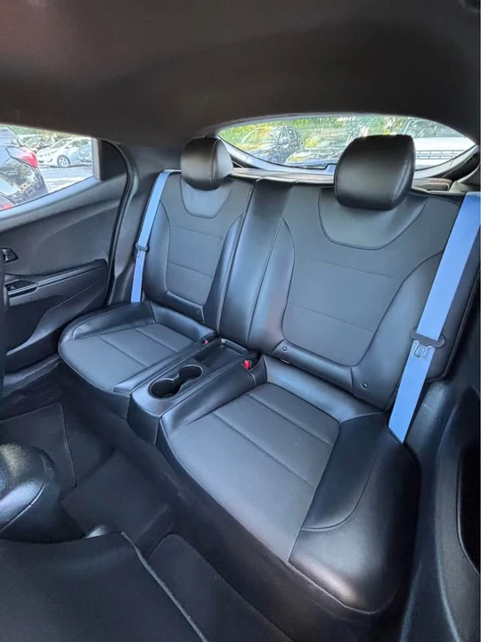 2022 Hyundai Veloster N - Image 4 of 10