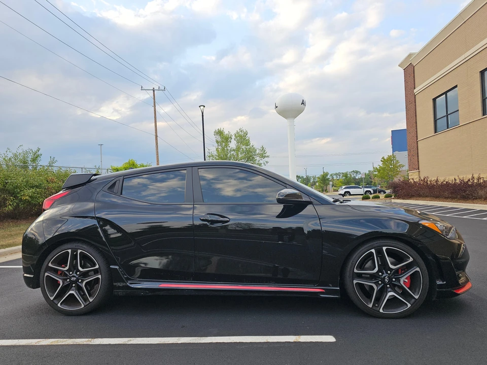 2022 Hyundai Veloster N - Image 9 of 31