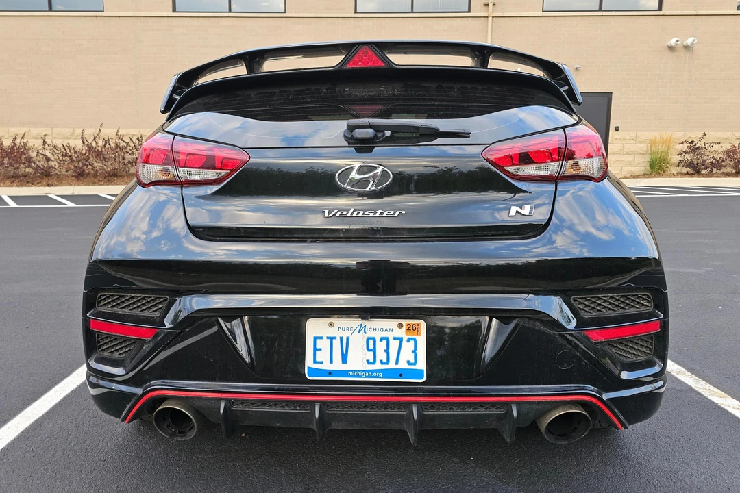 2022 Hyundai Veloster N - Image 5 of 31