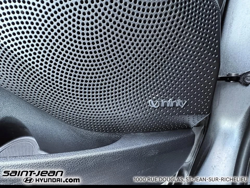 2022 Hyundai Veloster N - Image 12 of 20