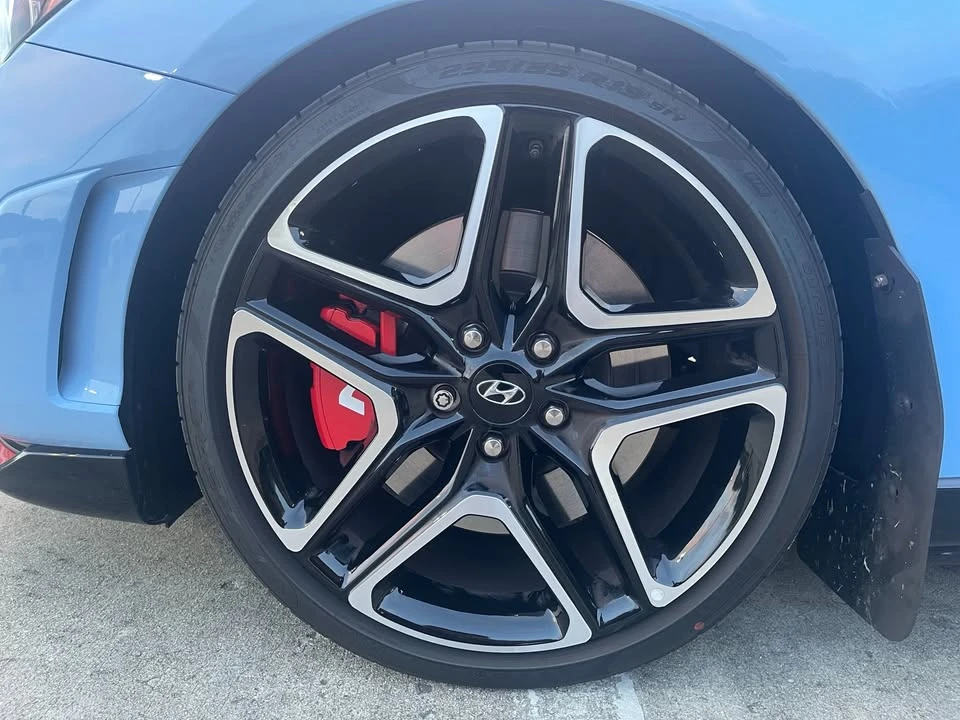 2022 Hyundai Veloster N - Image 11 of 17