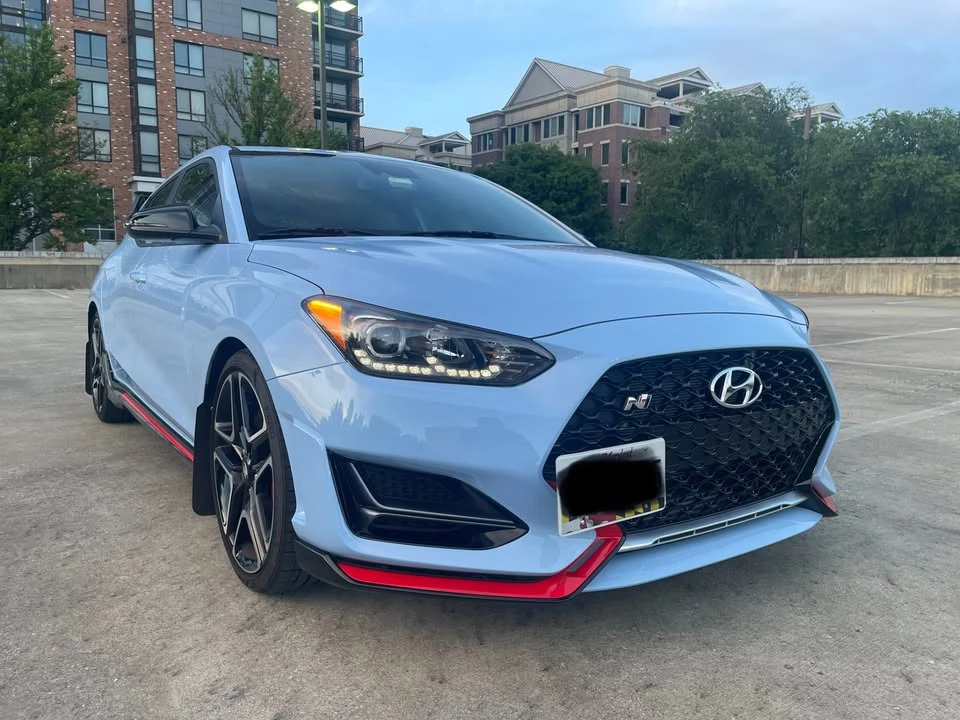 2022 Hyundai Veloster N - Image 2 of 17