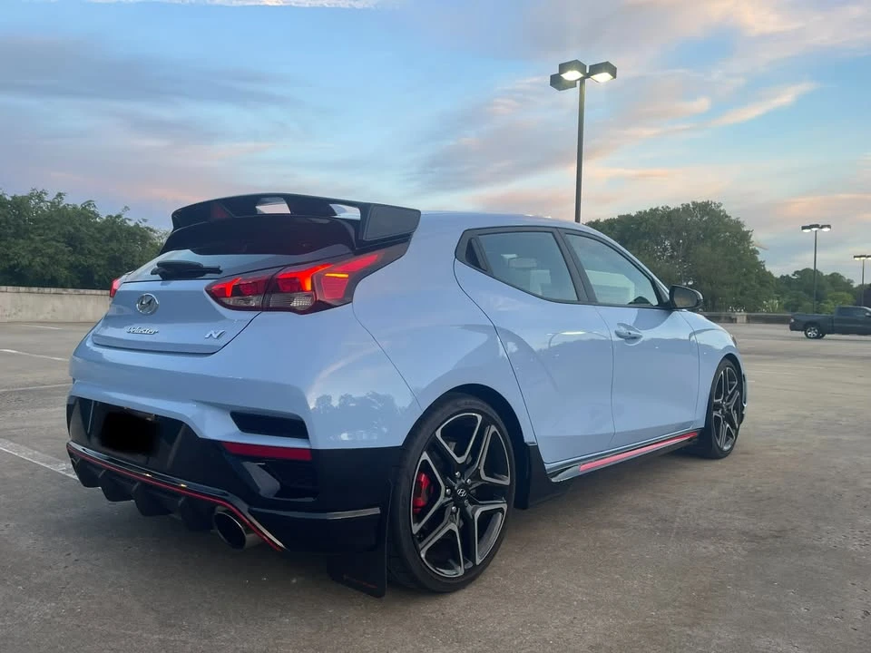 2022 Hyundai Veloster N - Image 6 of 17