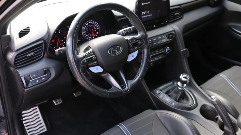 2022 Hyundai Veloster N - Image 11 of 16