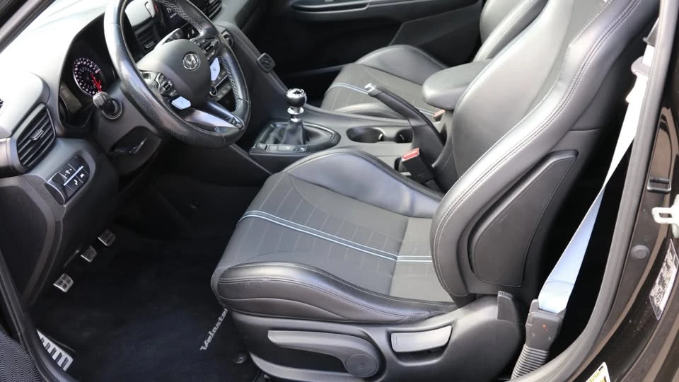 2022 Hyundai Veloster N - Image 10 of 16