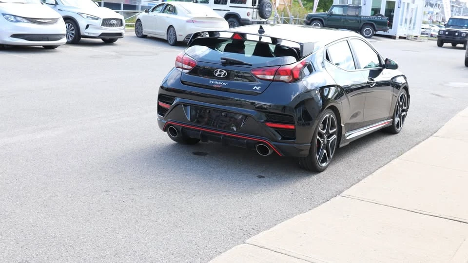2022 Hyundai Veloster N - Image 7 of 16