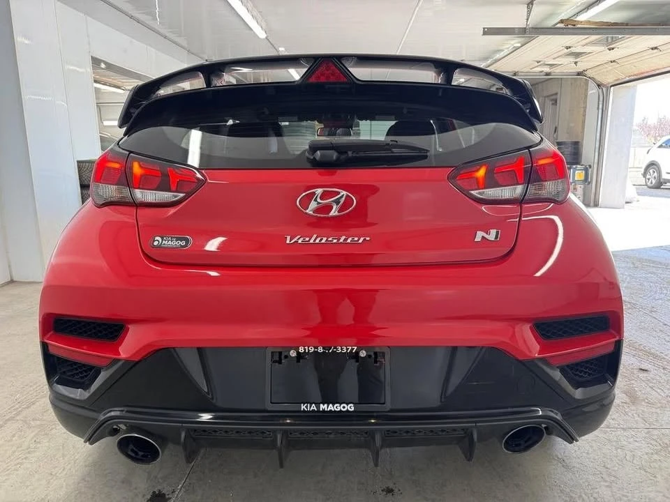 2022 Hyundai Veloster - Image 5 of 10