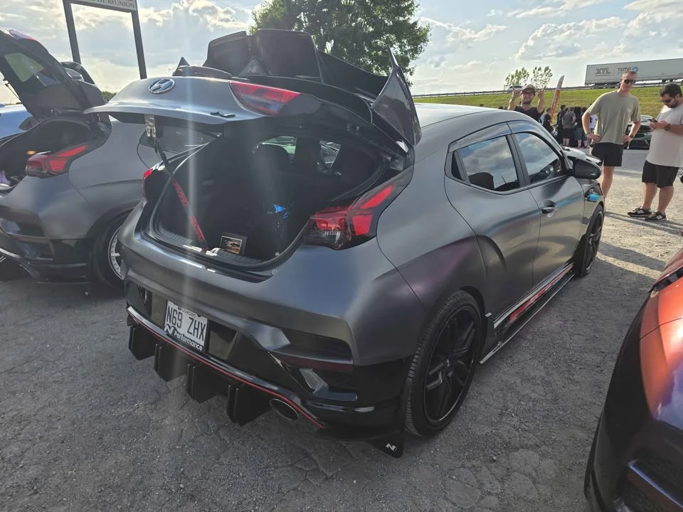 2022 Hyundai Veloster - Image 6 of 8