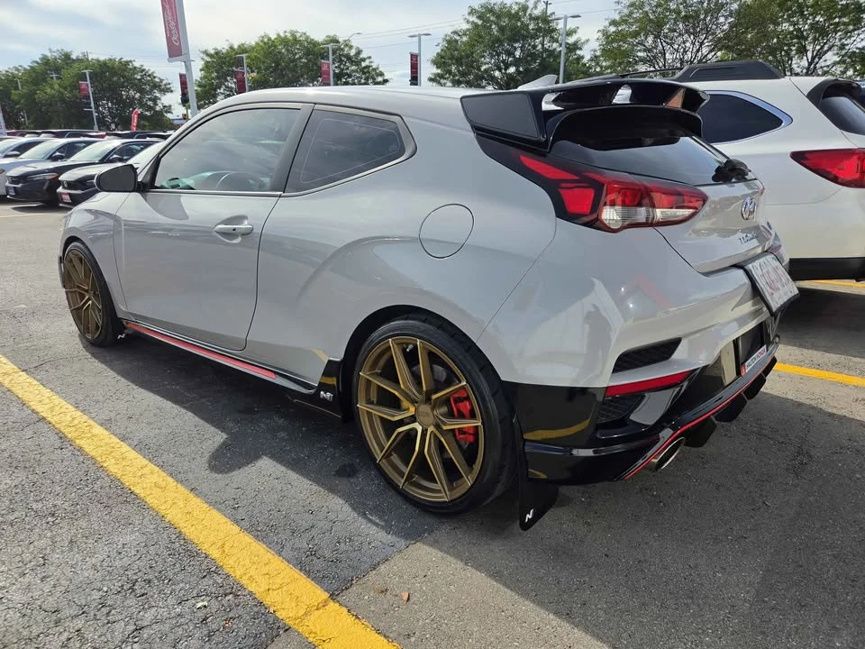 2022 Hyundai Veloster - Image 2 of 7