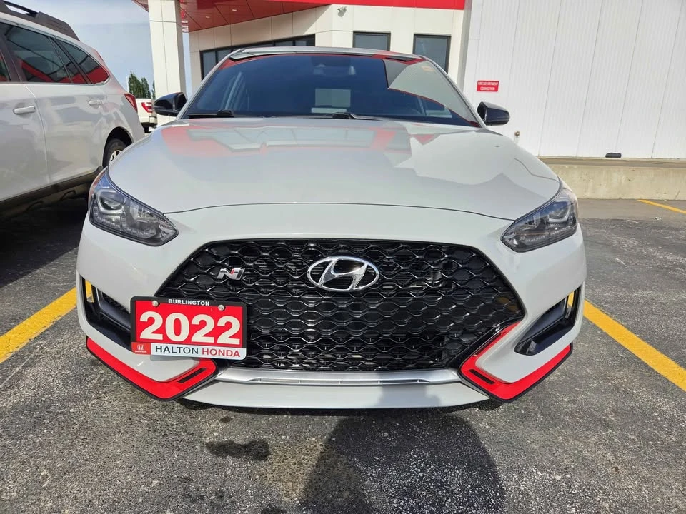 2022 Hyundai Veloster - Image 3 of 7